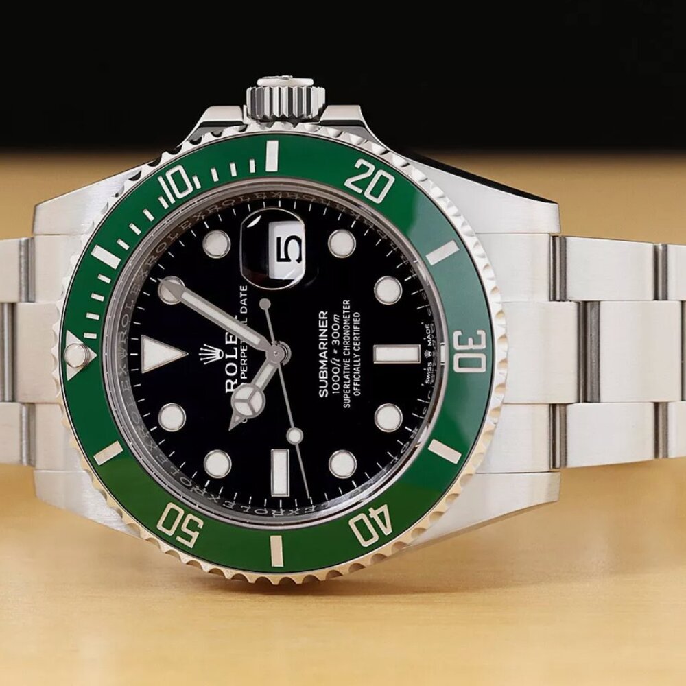 ROLEX MENS SUBMARINER GREEN 41MM STARBUCKS WITH CARDS BOX - Picture 3 of 9